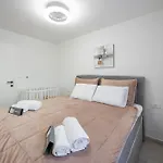 Loro House & Jacuzzi * 珀塞达耶