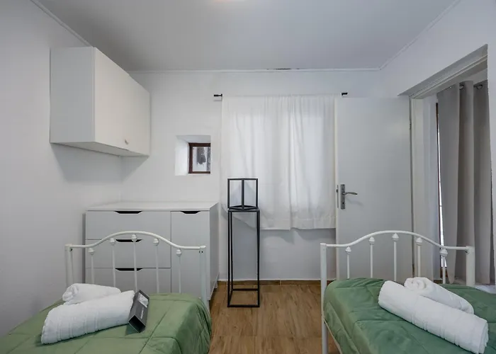 Сasa de vacaciones Loro House & Jacuzzi